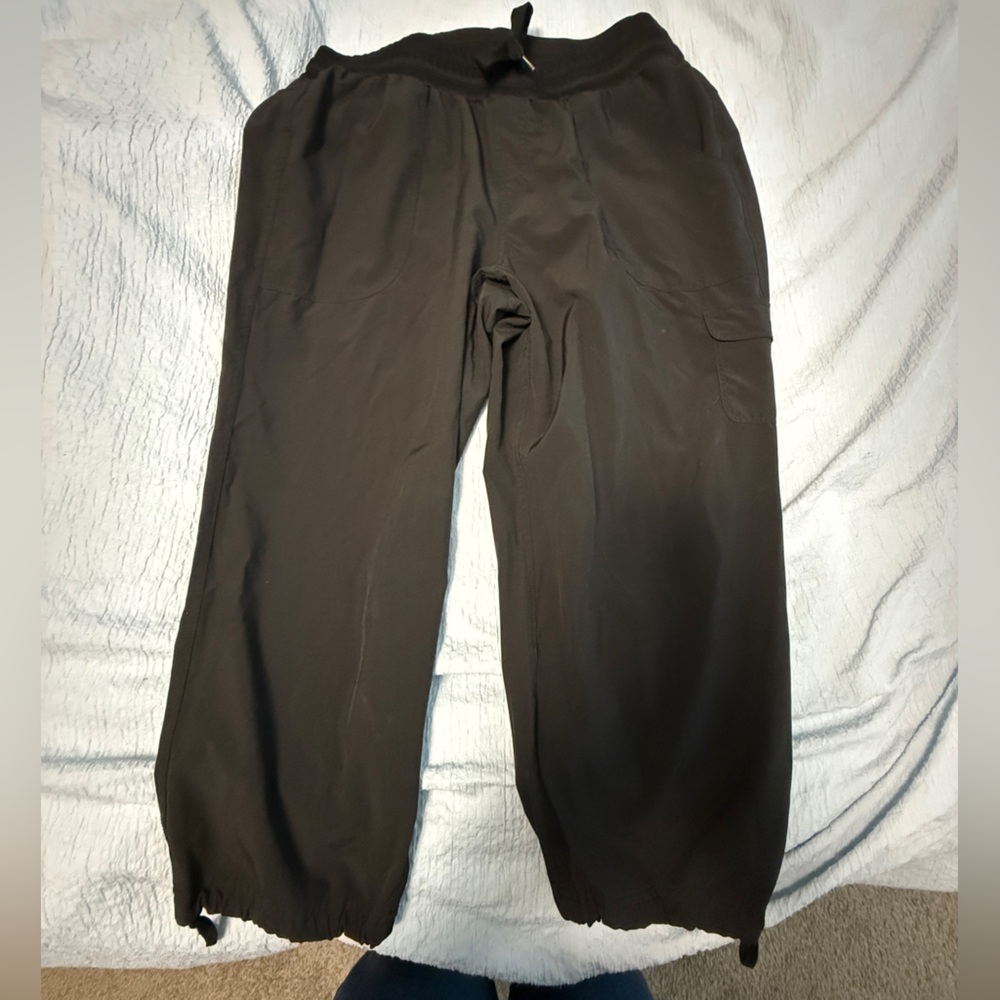 RBX, Black Active Capris, Size L - Picture 2 of 4